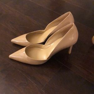 Pointy beige heels